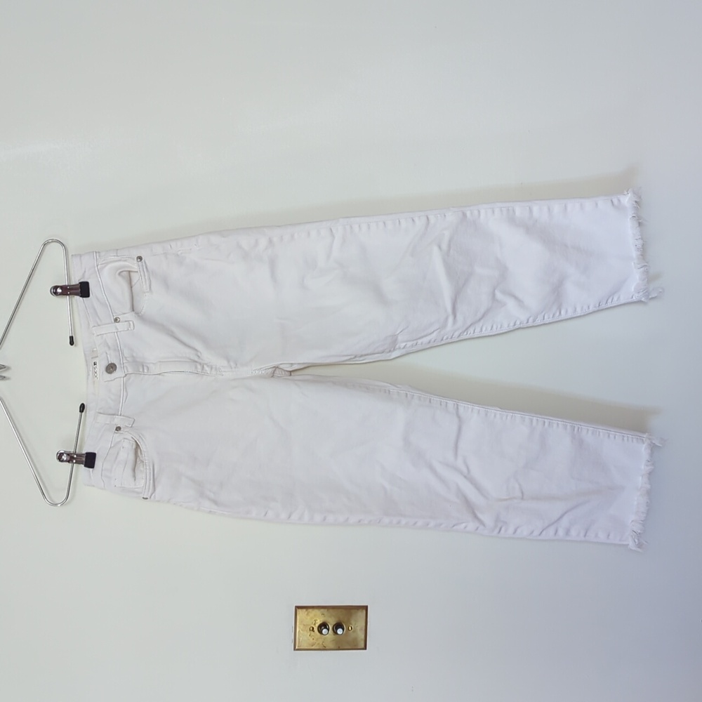 Raw Hem Straight Crop